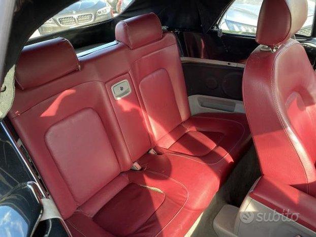Volkswagen New Beetle NEW BEETLE CABRIO