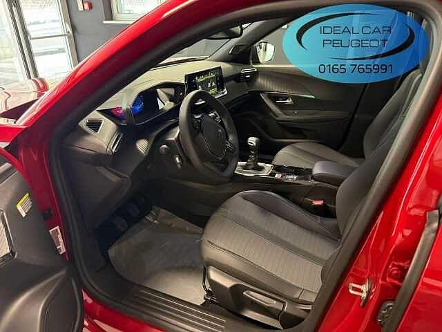Peugeot 2008 PureTech 100 S&S Allure Pack