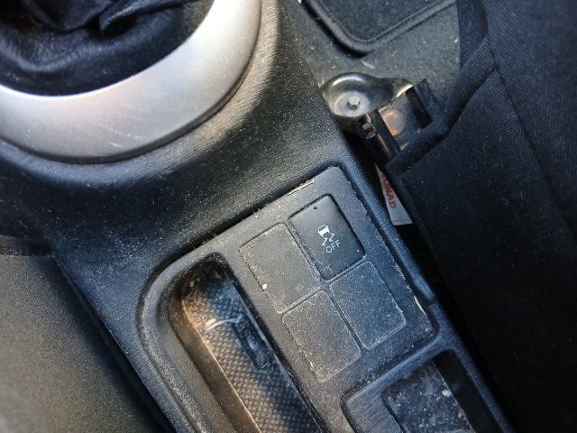 TOYOTA Yaris 1.0 5 porte