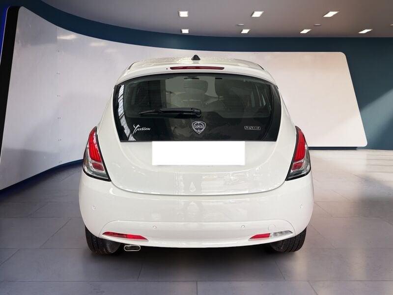 Lancia Ypsilon III 2021 1.0 hybrid Silver s&s 70cv