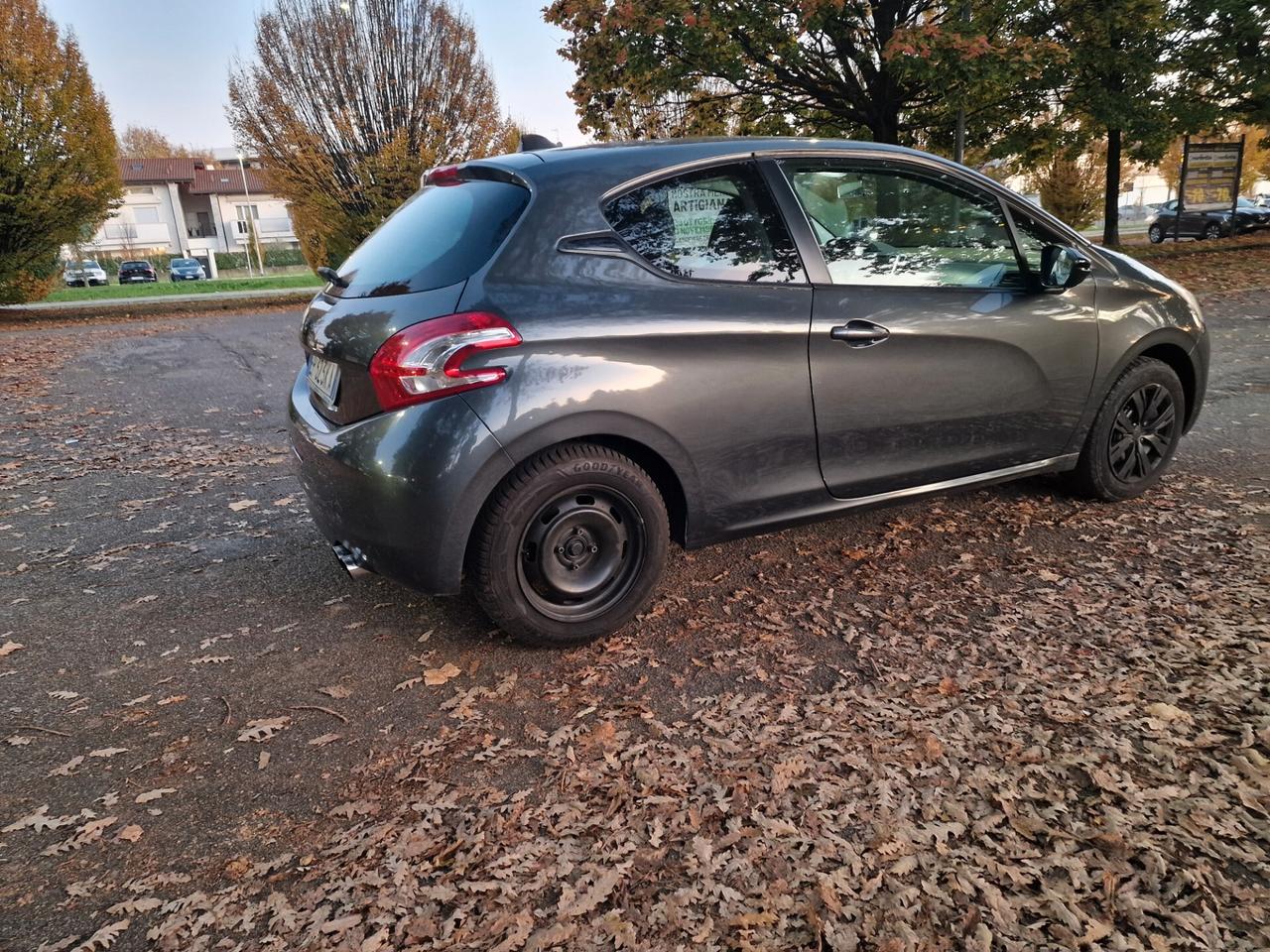 Peugeot 208 1.0 VTi 68 CV 3 porte Active