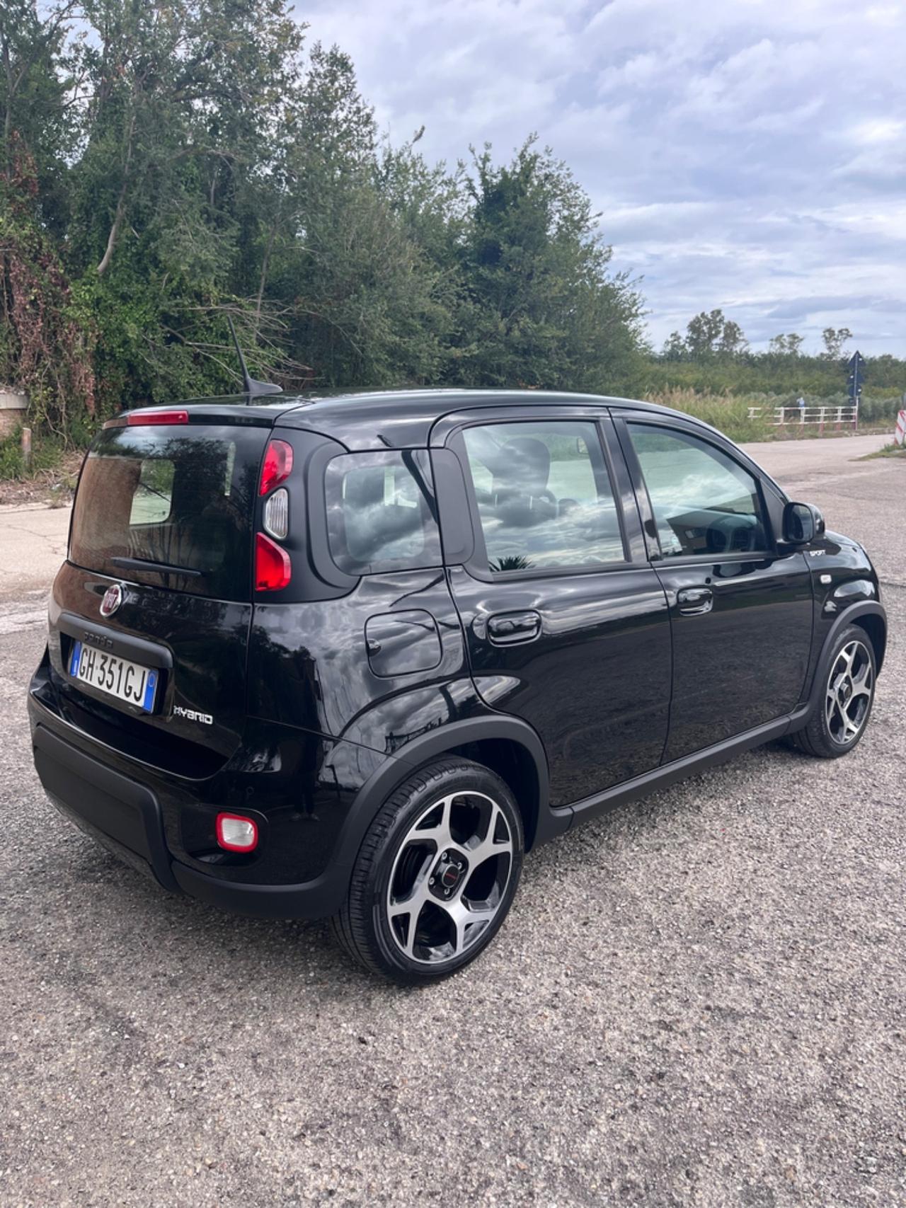 Fiat Panda 1.0 FireFly S&S Hybrid Sport