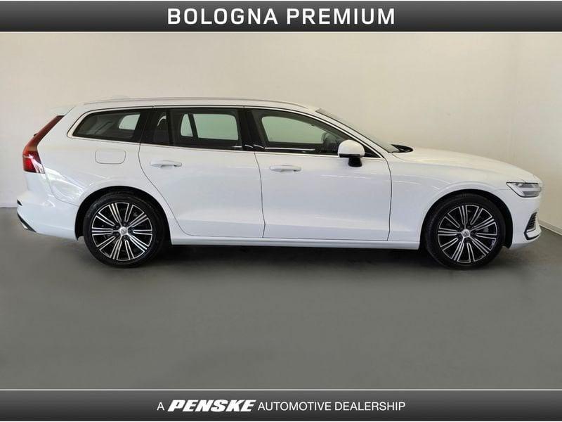 Volvo V60 T6 Recharge AWD Plug-in Hybrid Inscription Expression