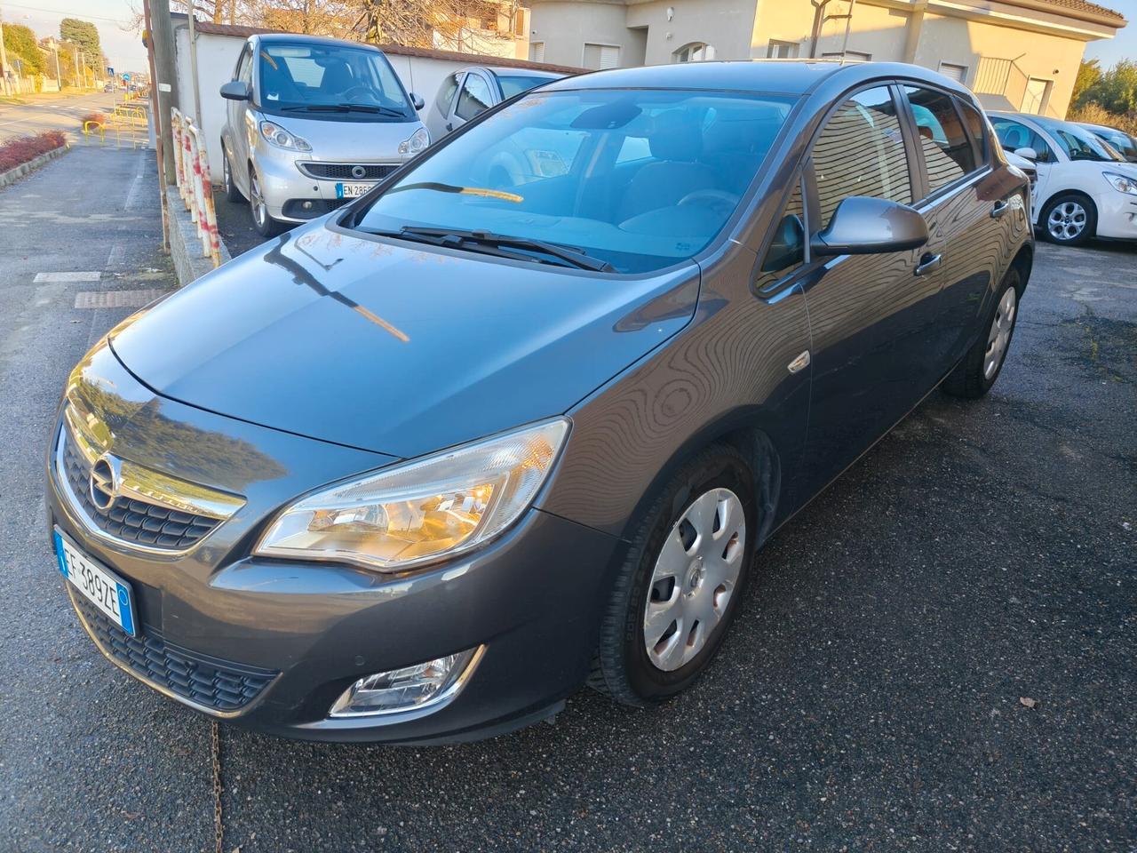 Opel Astra 1.4 100CV 5 porte Elective