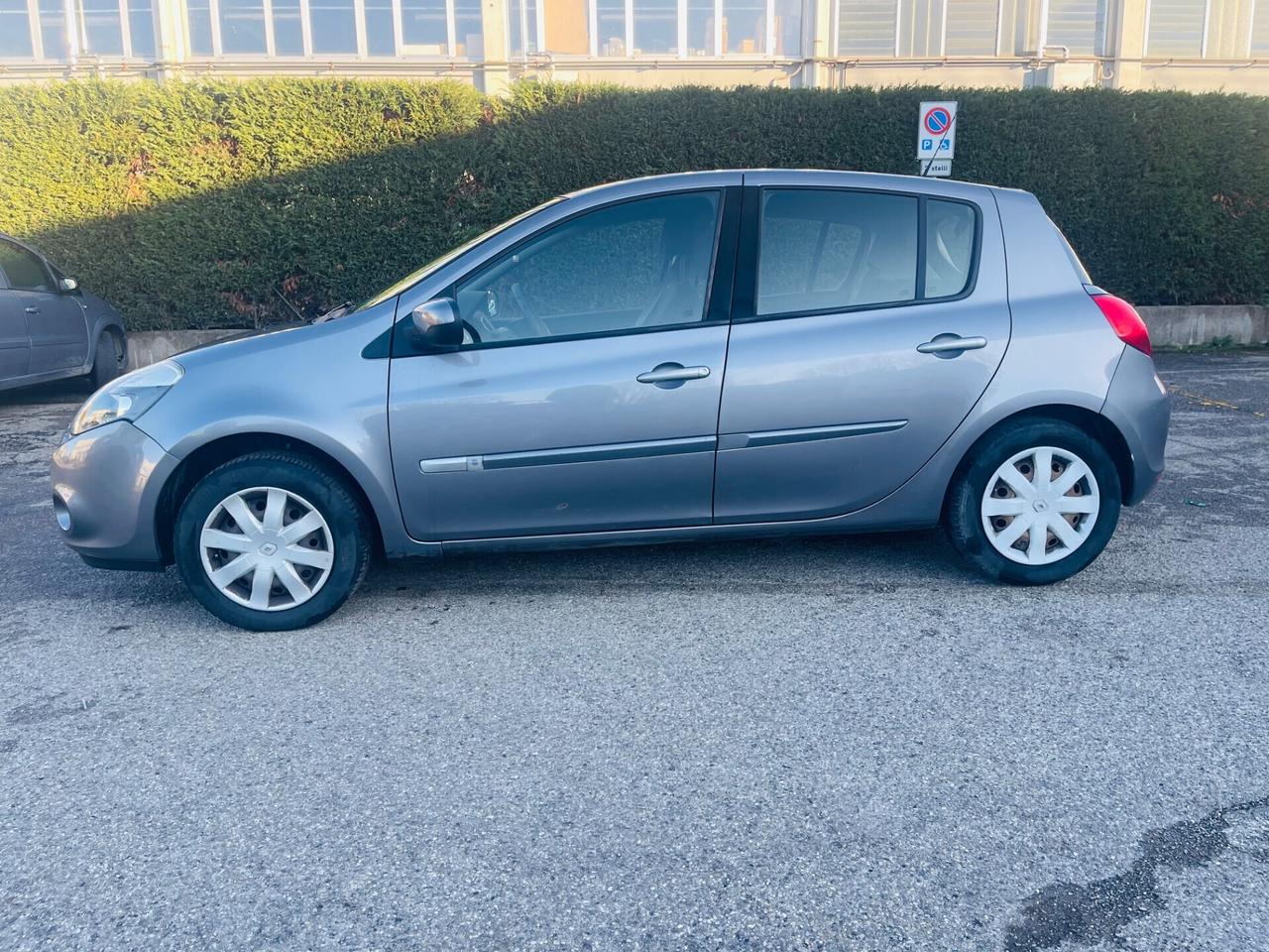 Renault Clio 1.2 16V 5 porte GPL 20th Anniversario