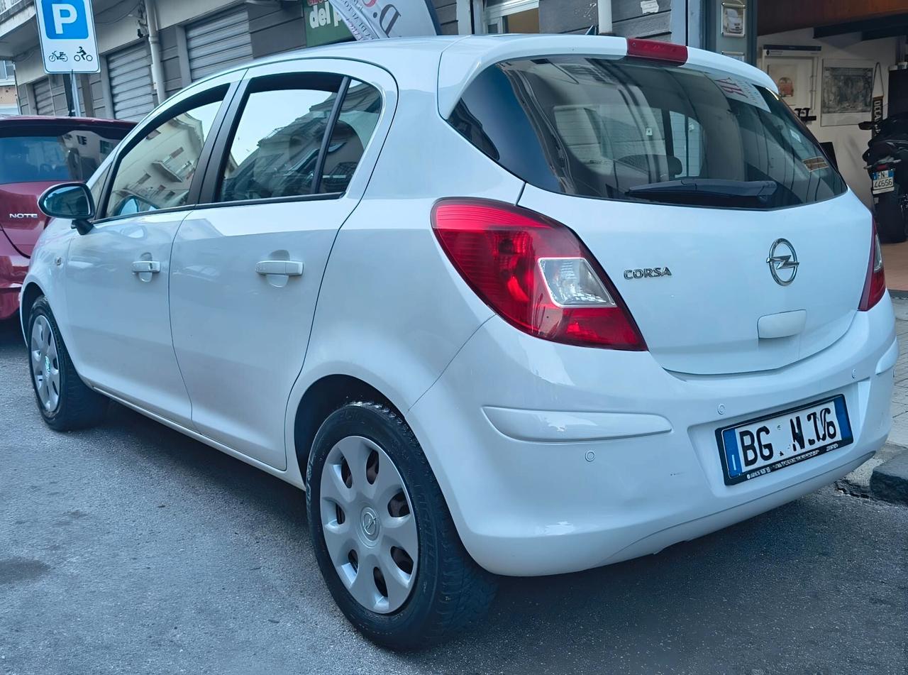 Opel Corsa 1.2 5 porte Edition