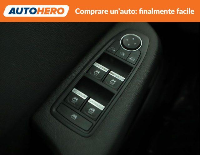 RENAULT Clio TCe 100 CV 5 porte Zen