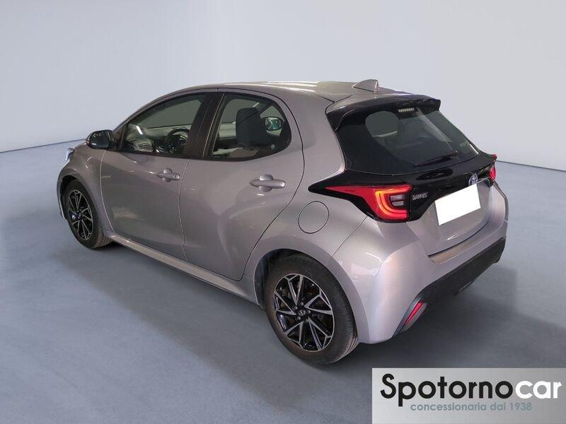 Toyota Yaris Hybrid Trend MY22