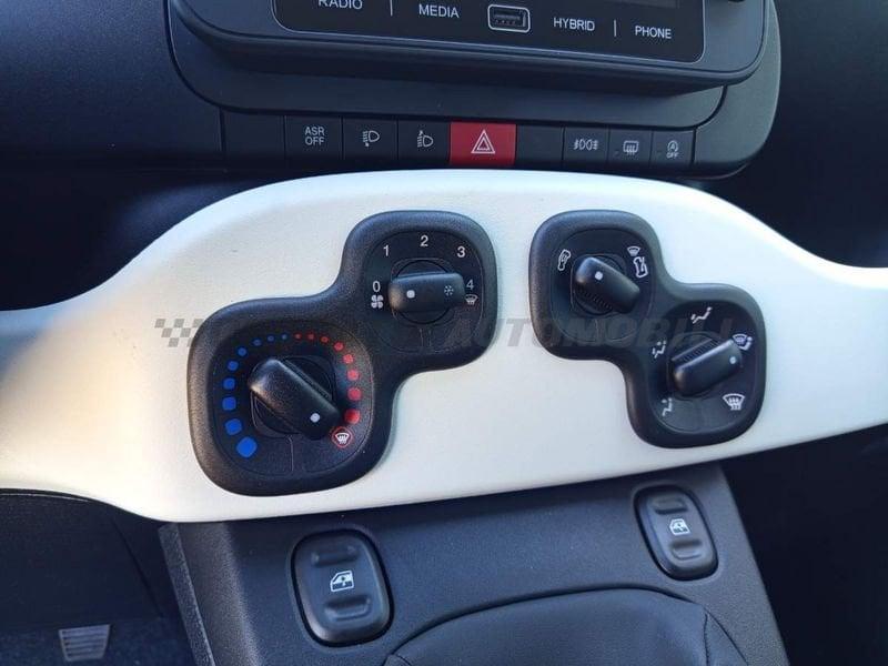 FIAT Pandina Pandina 1.0 65cv Hybrid Cross