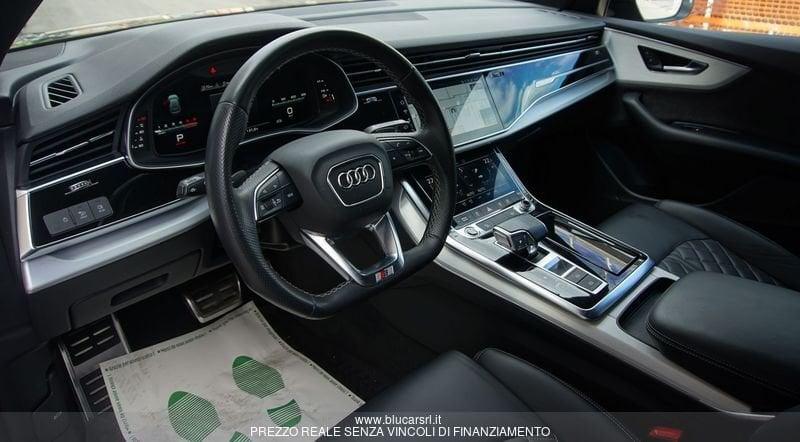 Audi Q8 45 TDI quattro tiptronic Sport