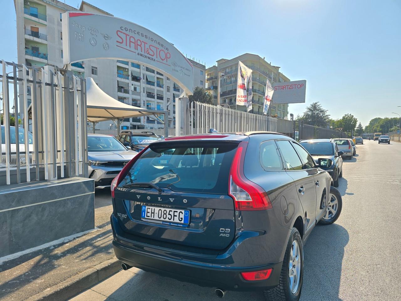 Volvo XC 60 XC60 D5 AWD Geartronic R-design