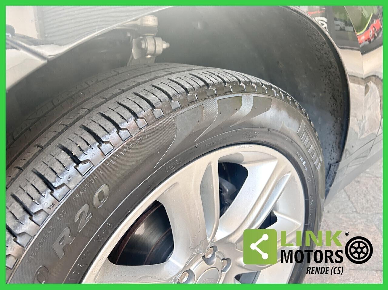 Land Rover Range Rover Velar 2.0D I4 240 CV SE