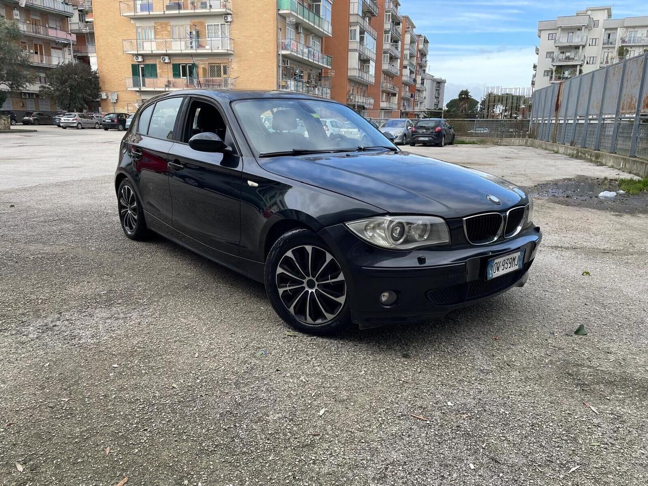 Bmw 118d 5 porte SuperFull perfett