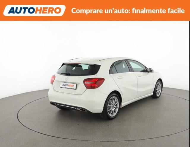 MERCEDES-BENZ A 180 Sport