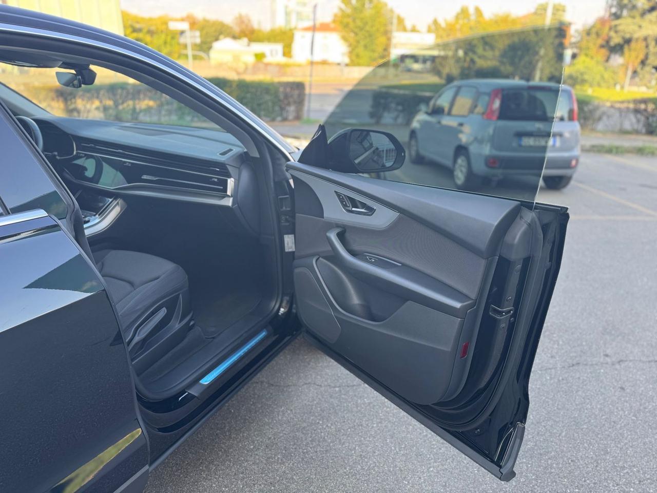 Audi Q8 Sport 3.0 45 TDI MHEV #7344