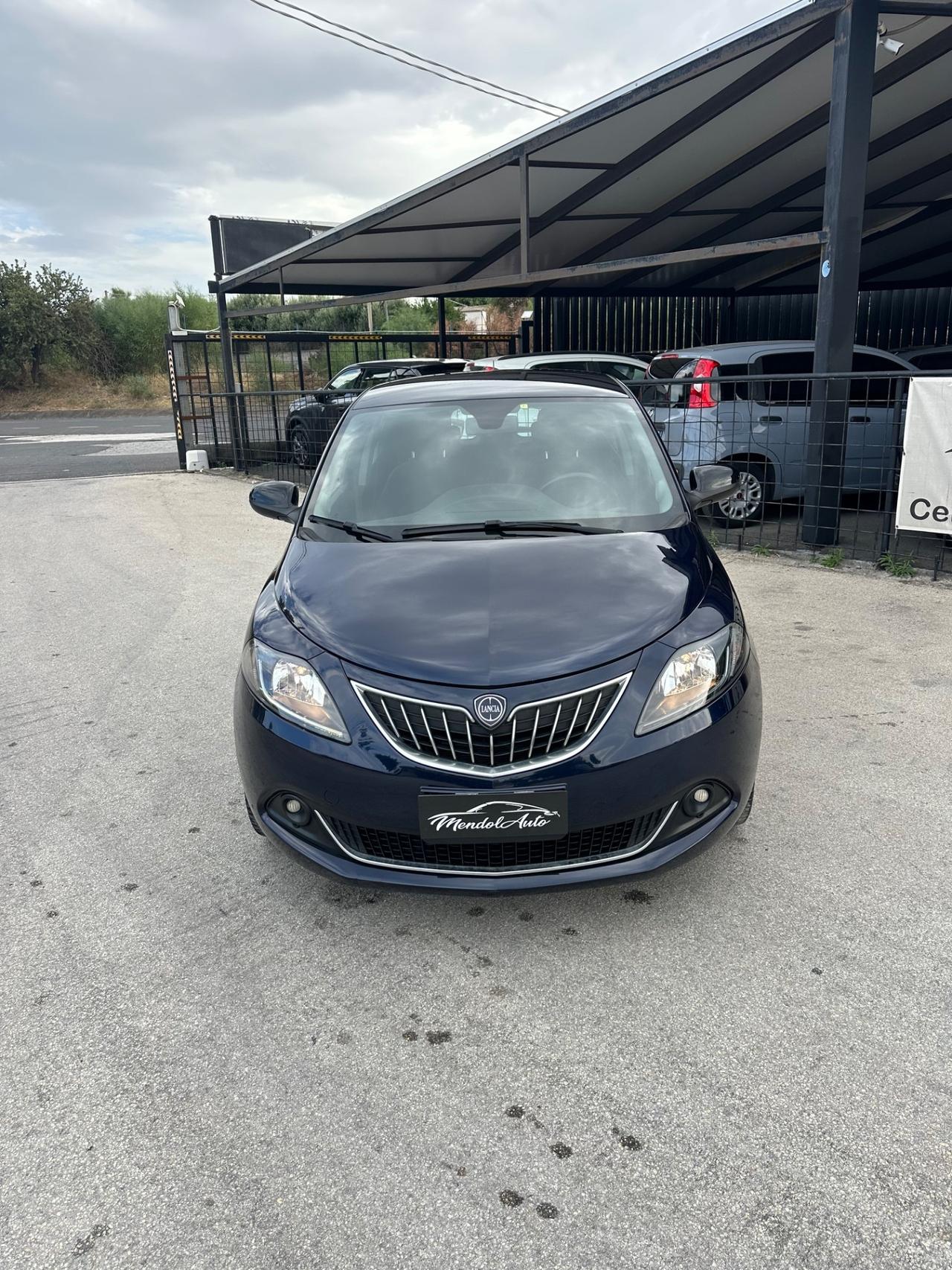 Lancia Ypsilon 1.2 69 CV 5 porte S&S Gold