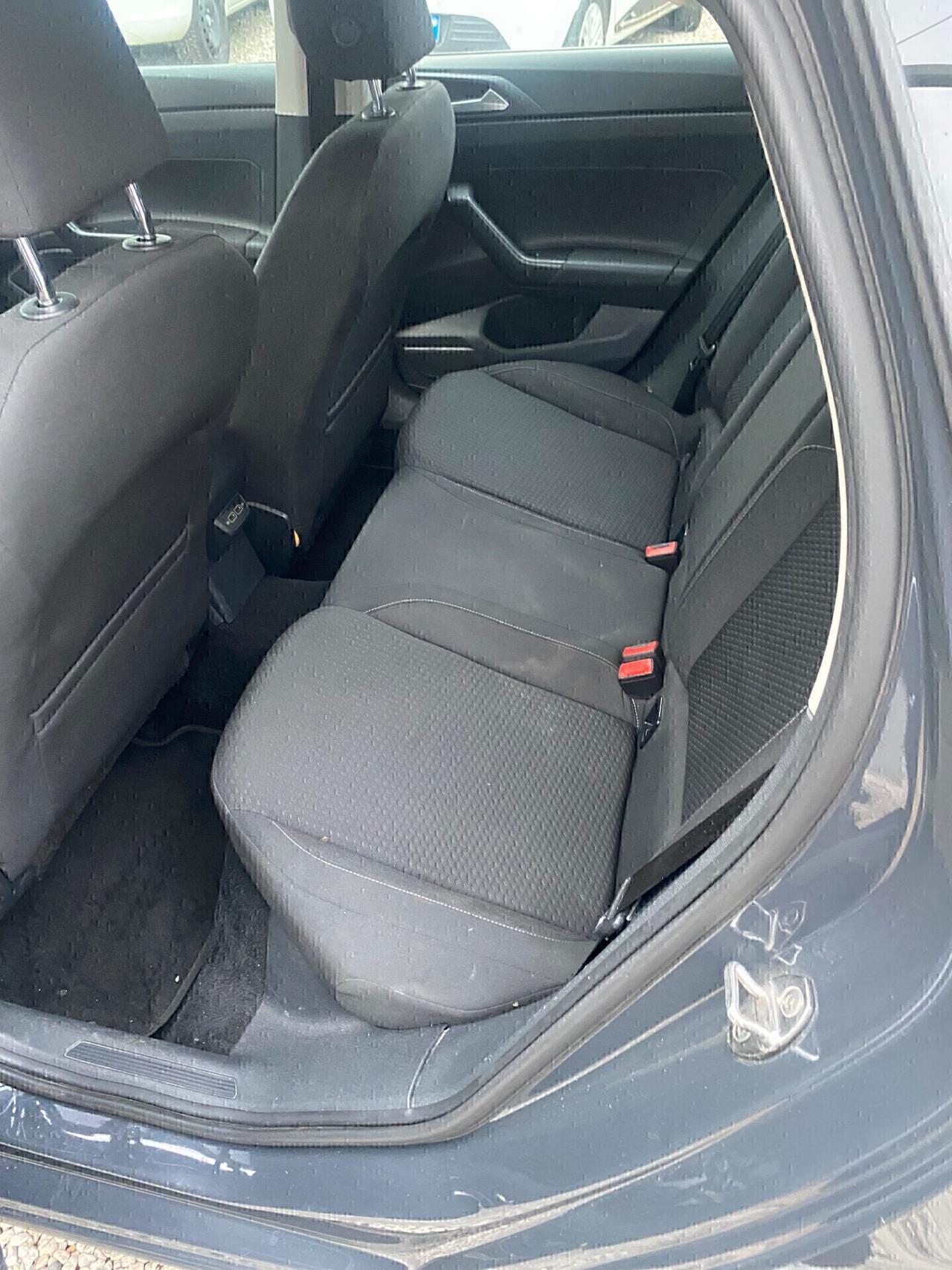 Volkswagen Polo 1.6 TDI 5p. Highline CAMBIO AUTOMATICO