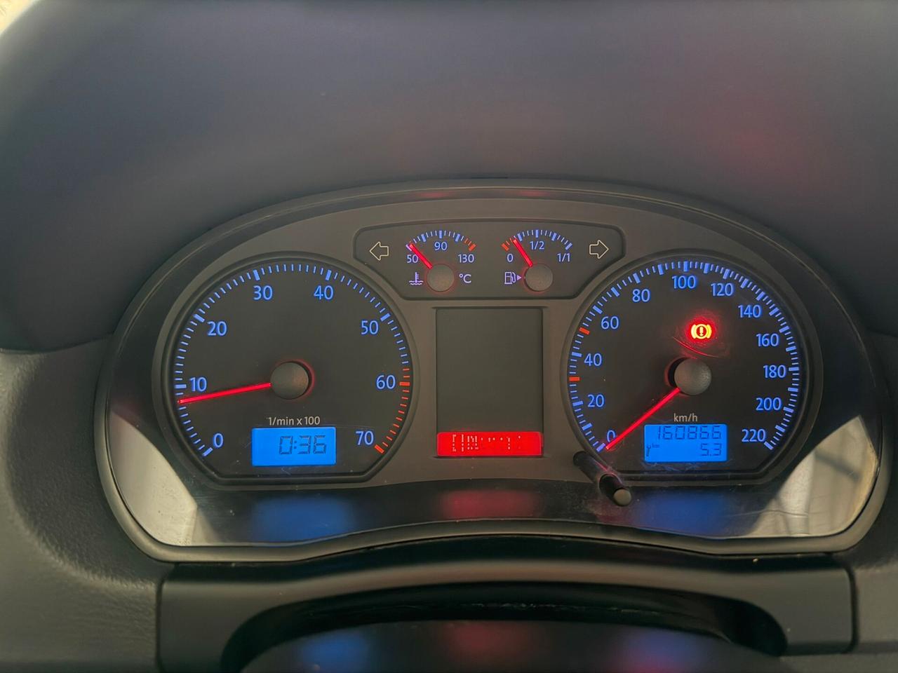 VOLKSWAGEN POLO 1.4 BENZINA AUTOMATICO