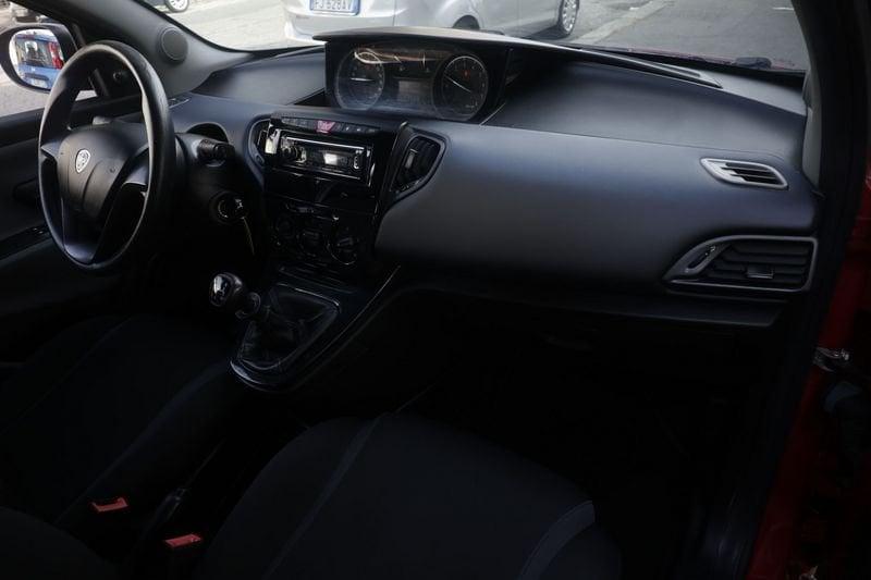 Lancia Ypsilon Lancia Ypsilon 1.2 69 CV 5 porte GPL Ecochic Gold Unicoproprietario