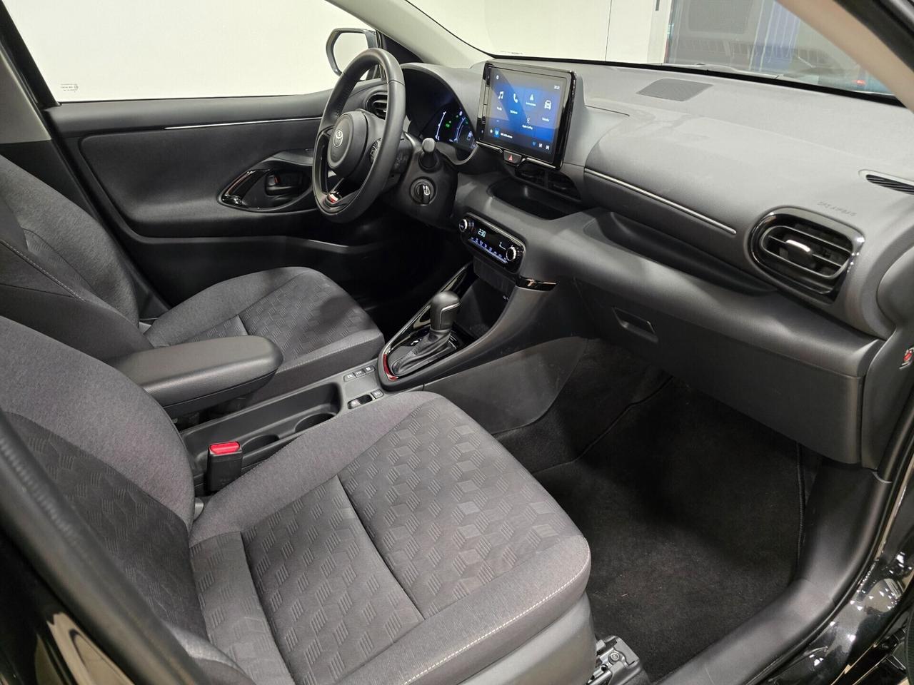 Toyota Yaris 1.5 Hybrid 5 porte Trend