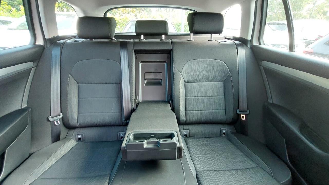 Skoda Superb 1.6 Cambio Automatico Neopatentati
