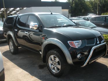 Mitsubishi L200 2.5 DI-D/178CV DC Intense