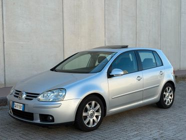 Volkswagen Golf 2.0 16V TDI 5p. Sportline
