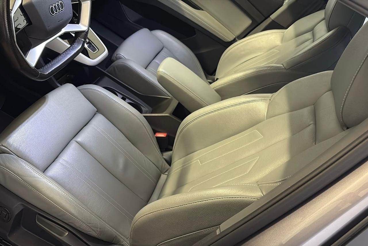 Audi Q4 40 e-tron S line edition