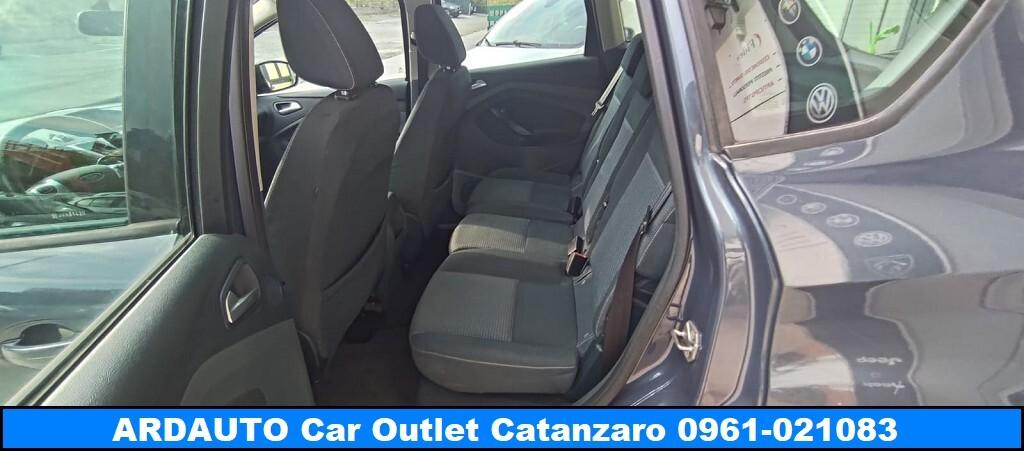 Ford C-Max 1.6 TdCi Plus 116 cv