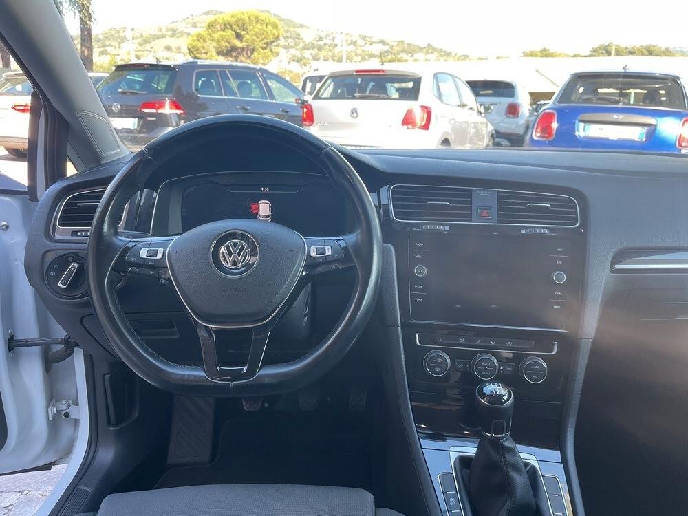 Volkswagen Golf 2.0 TDI 5p. Executive BlueMotion Technology