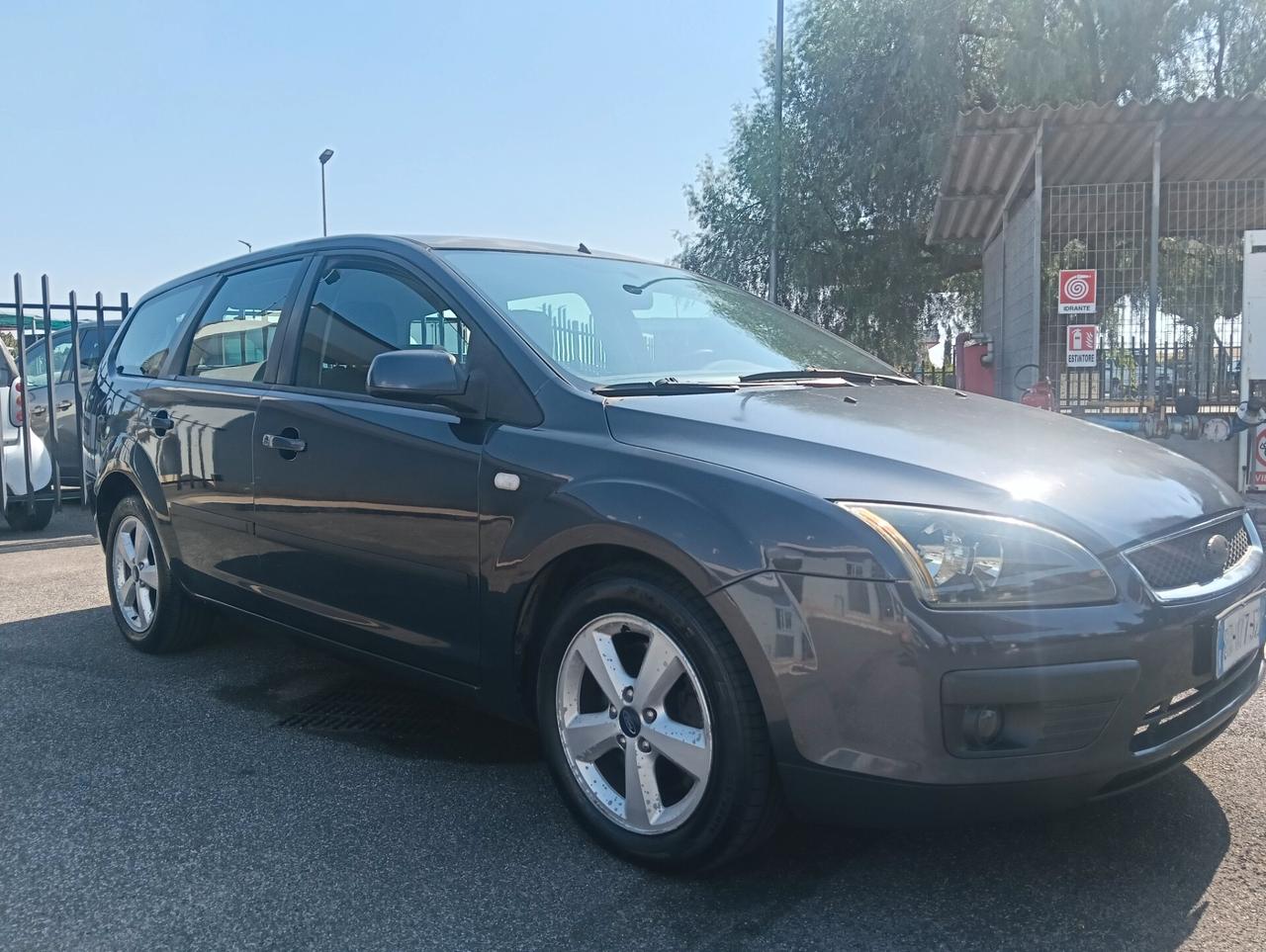 Ford Focus C-Max 1.8 TDCi (115CV) S.W. tua con Klarna 4 rate da 300€