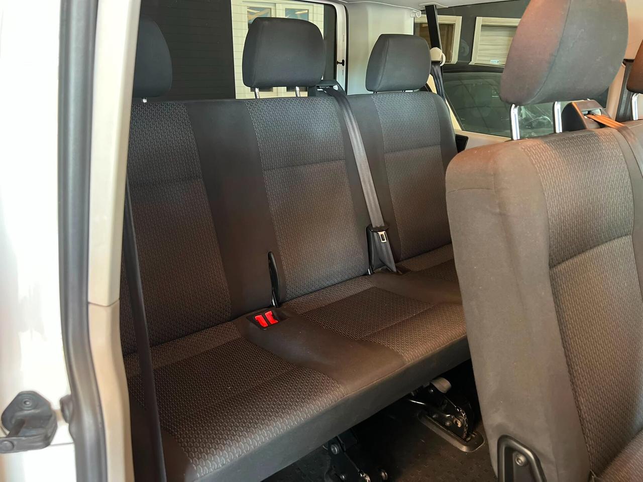 Volkswagen Caravelle 2.0 TDI 150CV DSG PC Comfortline