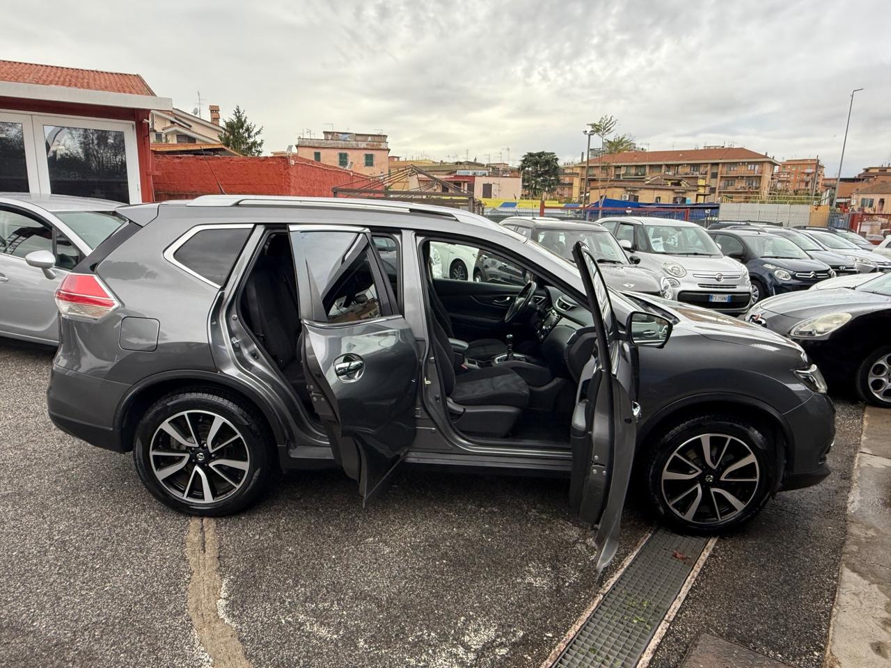 X-Trail 1.6 dCi 2WD Tekna-80 mila km -7 posti-rate