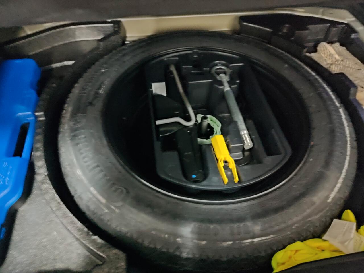 PEUGEOT 308 DEL 2014 TURBO BENZINA EURO6B 8GOMME