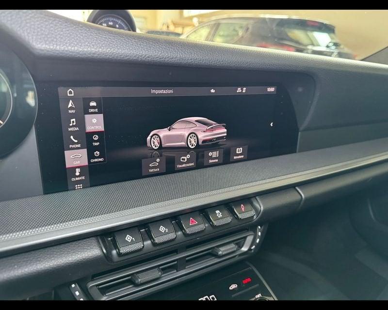 Porsche 911 (992) Carrera