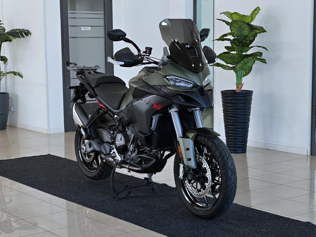 Ducati Multistrada V2 S Travel 2025