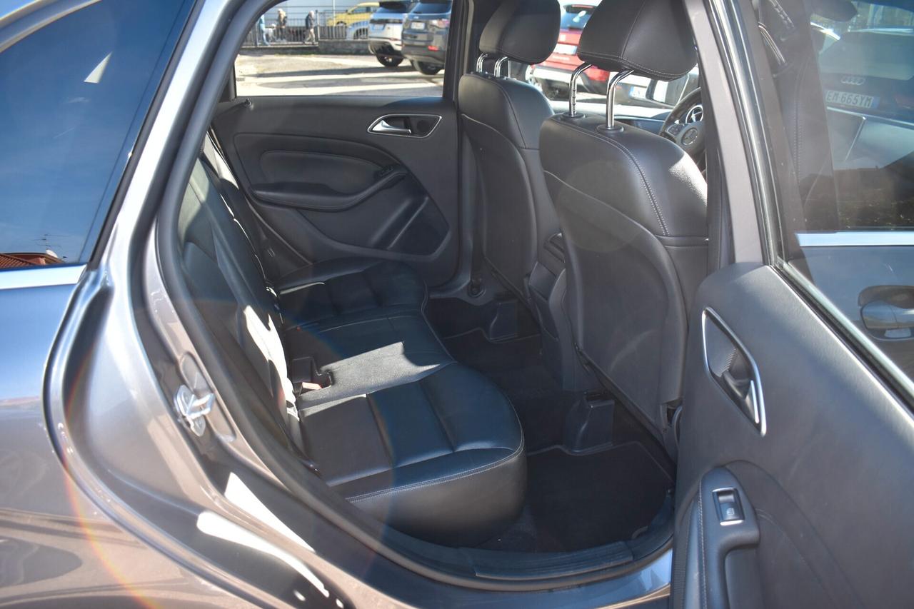 Mercedes-benz B 180 d Sport Tetto/Navy/Pelle