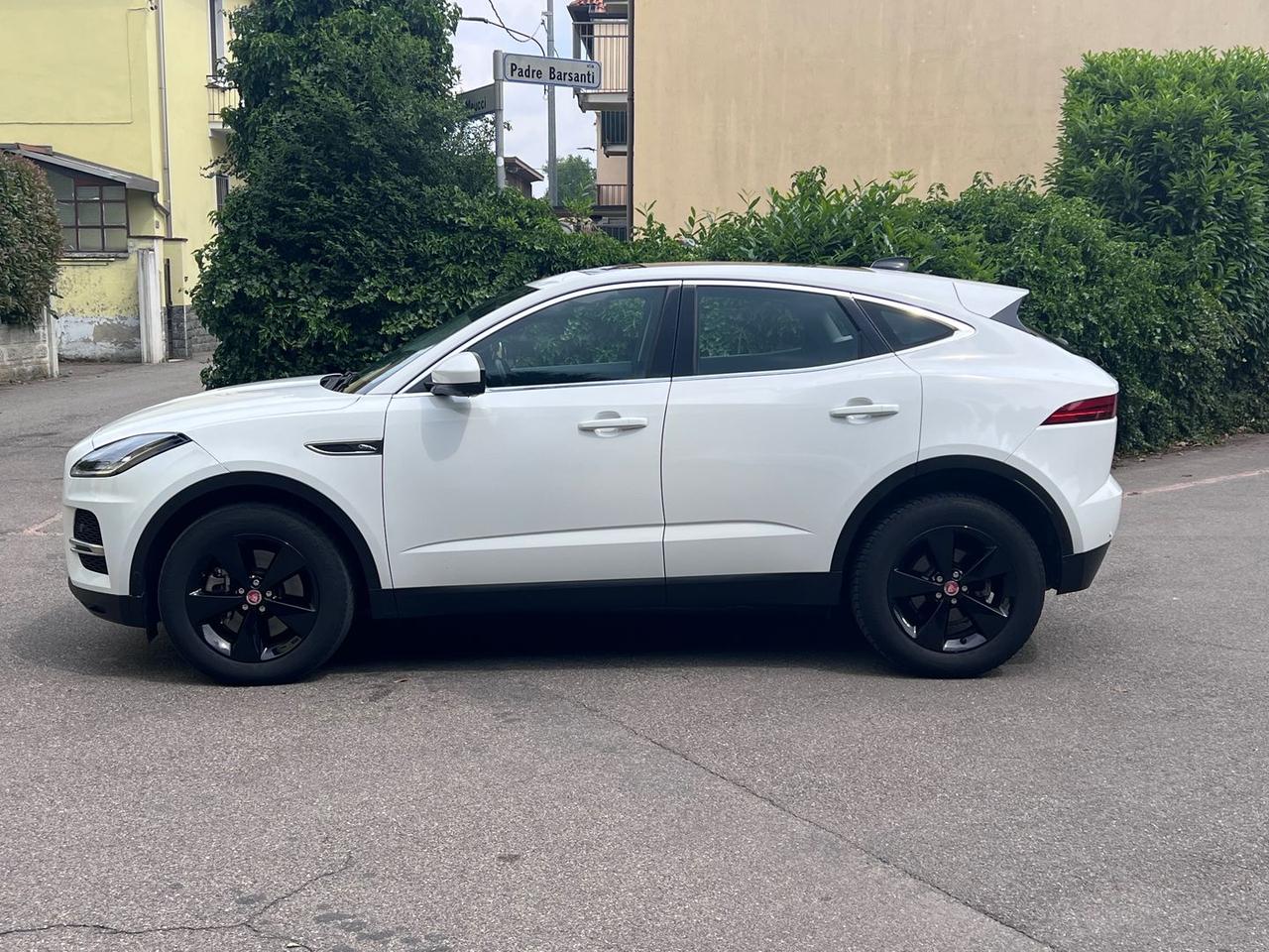 Jaguar E-Pace 2.0D R-Dynamic S MHEV #10767