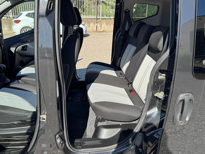 Fiat Qubo 1.3 MJT 75 CV Trekking