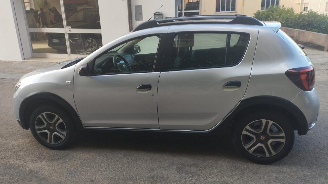 Dacia Sandero Stepway 1.0 TCe 90CV 32.000km