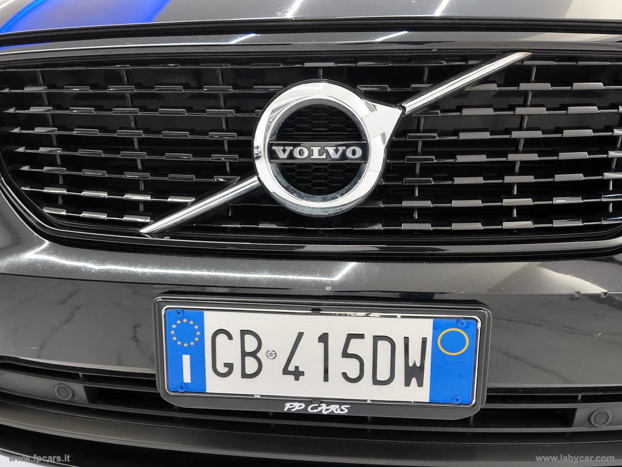 VOLVO XC40 D3 Geartronic R-design TETTO APRIBILE