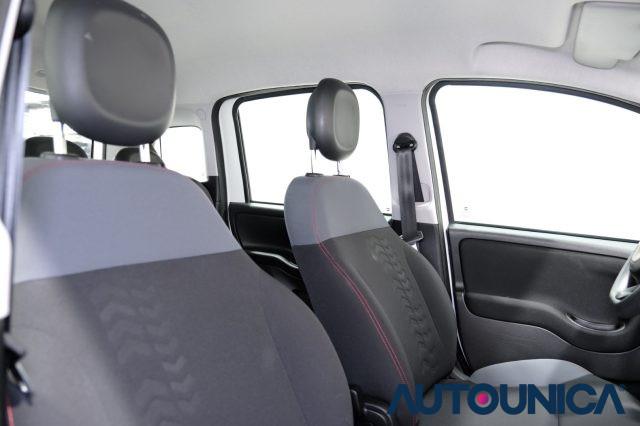 FIAT Panda 0.9 TWINAIR TURBO S&S 4x4 NEOPATENTATI