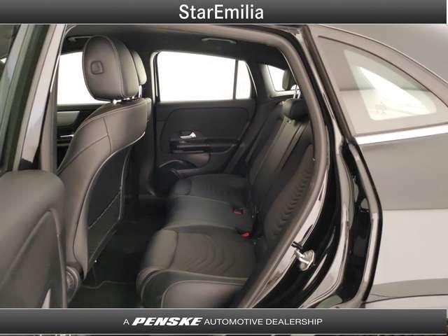 Mercedes-Benz GLA 200 GLA 200 d Automatic Sport