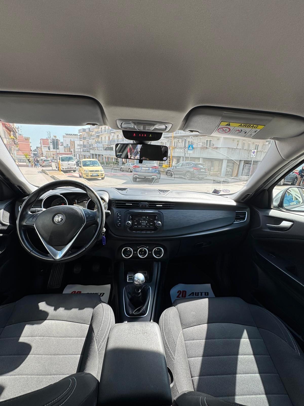 Alfa Romeo Giulietta 1.6 JTDm 120 CV Distinctive * Perfette Condizioni * Garantita 12 Mesi