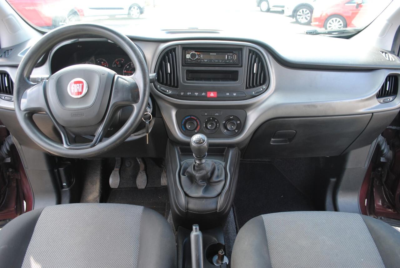 FIAT DOBLO' 1.4 BENZ/GPL 95 CV, 7 POSTI