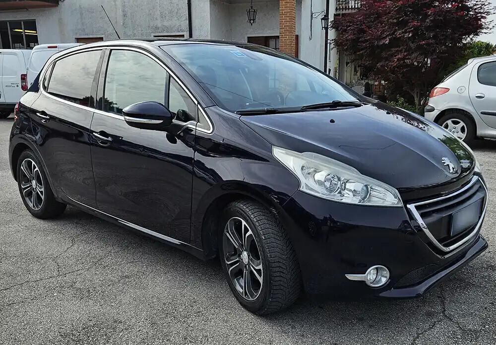 Peugeot 208 1.4 HDi