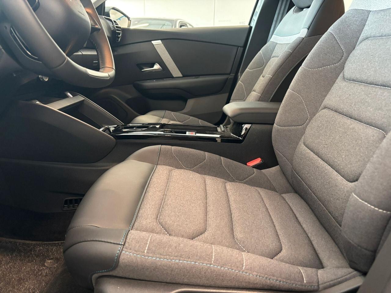 Citroen C4 PLUS motore elettrico 136 CV SPOTICAR