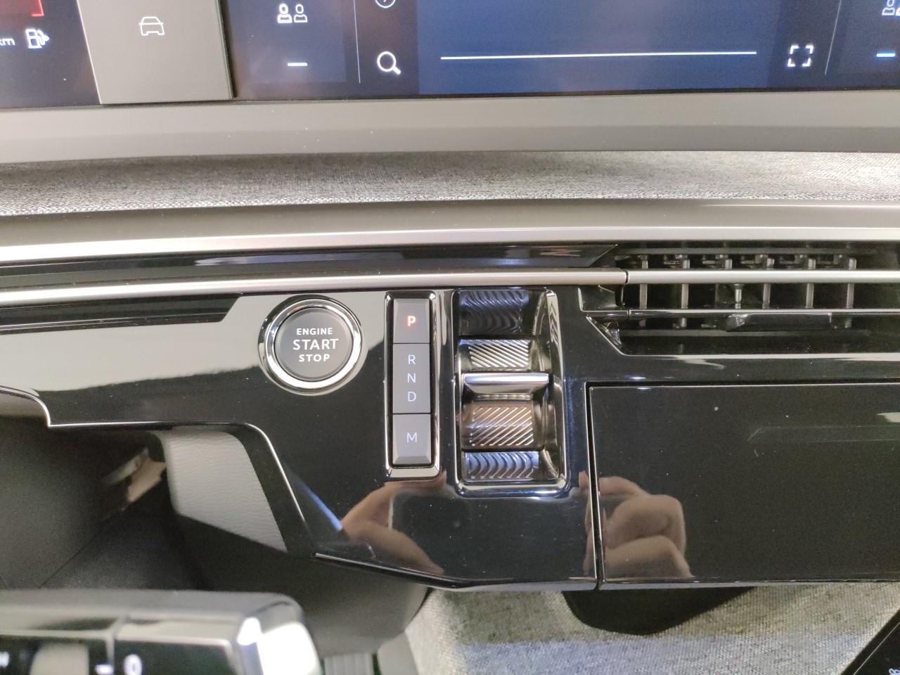 PEUGEOT 5008 1.2 hybrid Allure 145cv 7p.ti e-dcs6