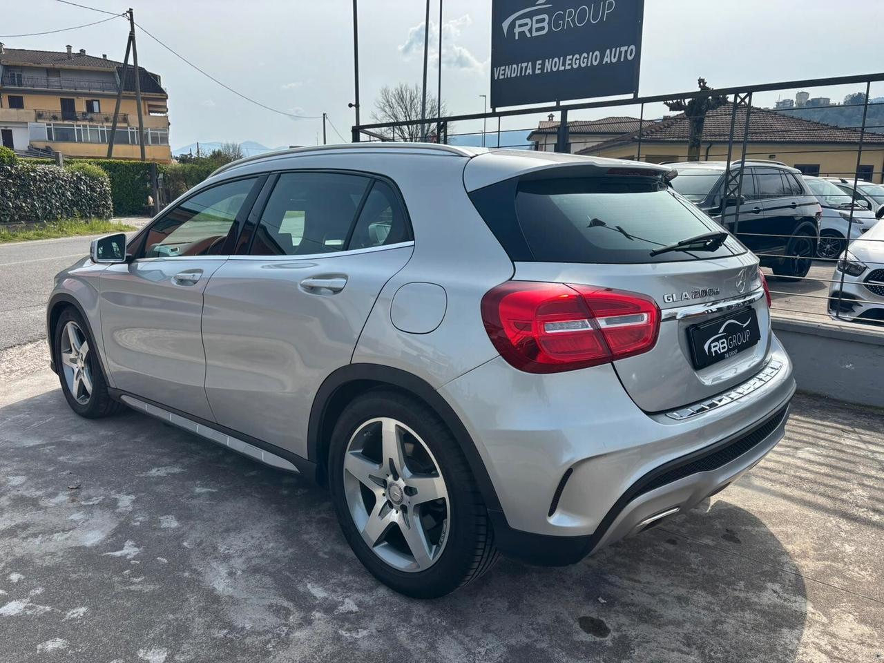 Mercedes-benz GLA 200 d Premium
