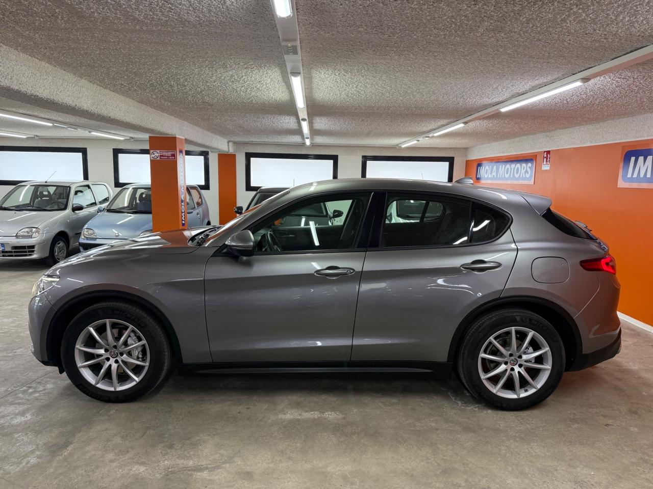 Alfa Romeo Stelvio 2.2 Turbodiesel 160 CV AT8 RWD Business